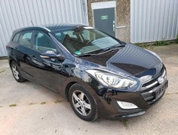2015 Hyundai i30 cw blue Trend