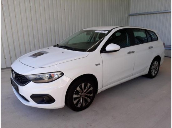 2020 FIAT Tipo 2020 FIAT Tipo