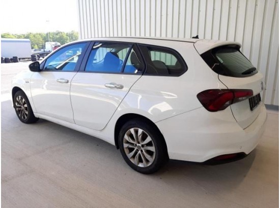 2020 FIAT Tipo 2020 FIAT Tipo