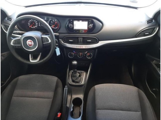 2020 FIAT Tipo 2020 FIAT Tipo