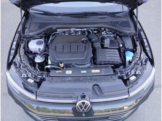 2025 Volkswagen Passat Variant 2.0 TDI 110 kW Elegance 2025 Volkswagen Passat Variant 2.0 TDI 110 kW Elegance