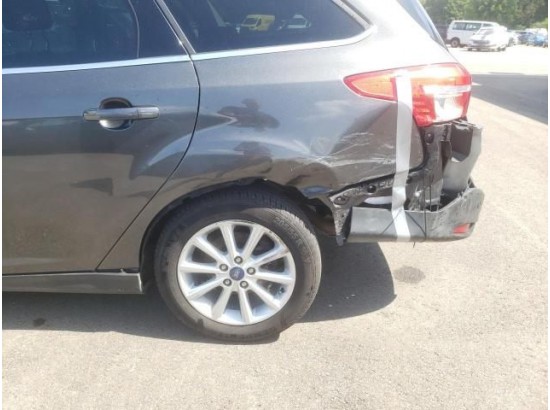 2017 Ford Focus Turnier Titanium