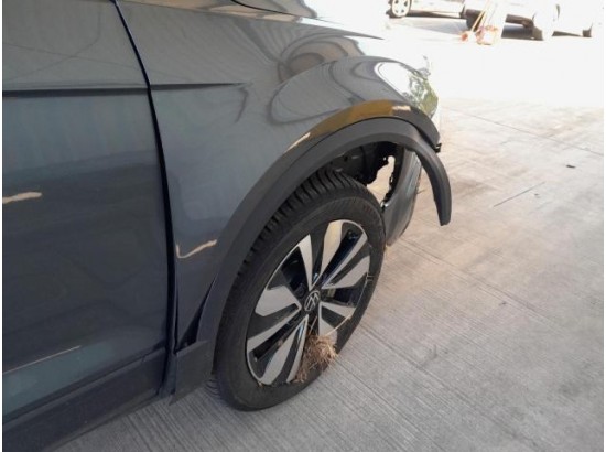 2025 Volkswagen T-Roc Goal 2025 Volkswagen T-Roc Goal