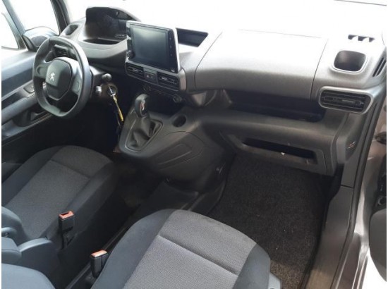2020 Peugeot Partner Premium L1 2020 Peugeot Partner Premium L1