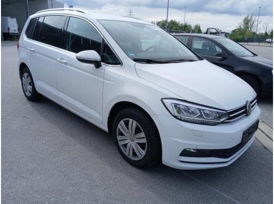 2021 Volkswagen Touran Highline BMT/Start-Stopp 2021 Volkswagen Touran Highline BMT/Start-Stopp