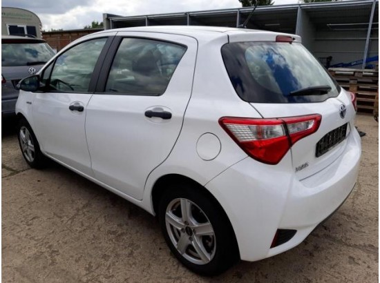 2017 Toyota Yaris Hybrid Basis 2017 Toyota Yaris Hybrid Basis