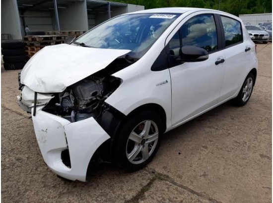 2017 Toyota Yaris Hybrid Basis 2017 Toyota Yaris Hybrid Basis