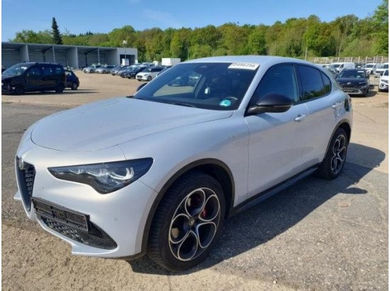 2024 Alfa Romeo Stelvio
