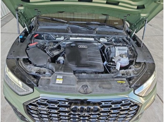 2022 Audi Q5 Sportback 40 TDI quattro S line 2022 Audi Q5 Sportback 40 TDI quattro S line