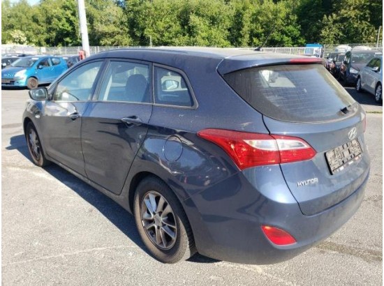 2017 Hyundai i30 cw blue Classic 2017 Hyundai i30 cw blue Classic