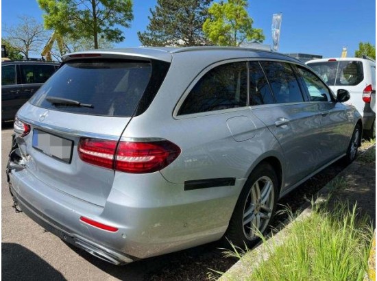2021 Mercedes-Benz E -Klasse T-Modell E 220 d 2021 Mercedes-Benz E -Klasse T-Modell E 220 d