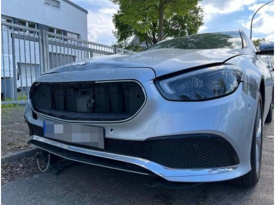 2021 Mercedes-Benz E -Klasse T-Modell E 220 d 2021 Mercedes-Benz E -Klasse T-Modell E 220 d