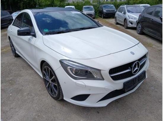 2015 Mercedes-Benz CLA -Klasse CLA 180 2015 Mercedes-Benz CLA -Klasse CLA 180