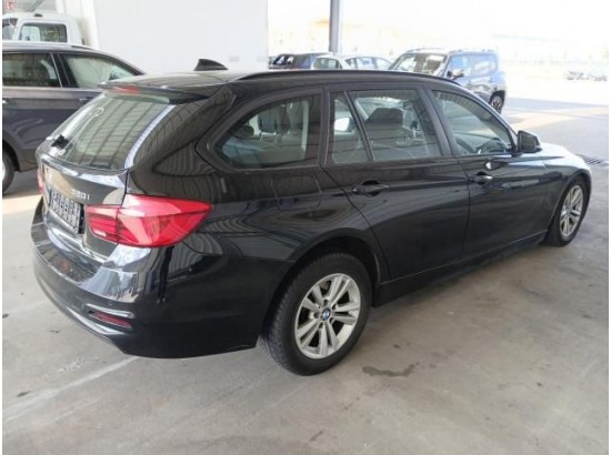 2019 BMW 3er Touring 320i Advantage 2019 BMW 3er Touring 320i Advantage