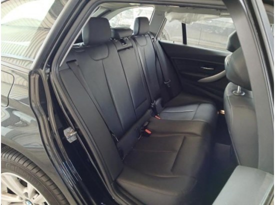 2019 BMW 3er Touring 320i Advantage 2019 BMW 3er Touring 320i Advantage