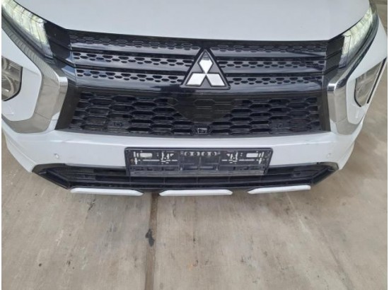 2022 Mitsubishi Eclipse Cross Plus Select Black Hybrid 4WD 2022 Mitsubishi Eclipse Cross Plus Select Black Hybrid 4WD