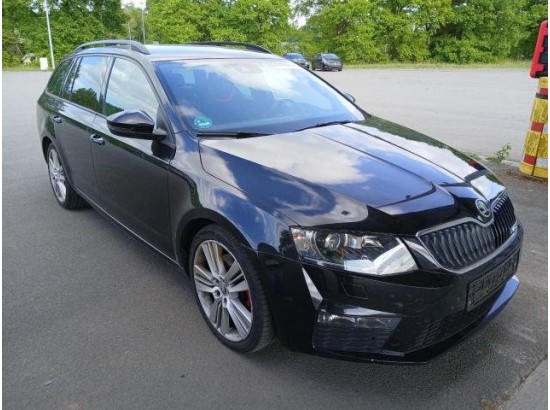 2017 Skoda Octavia Combi RS 2017 Skoda Octavia Combi RS