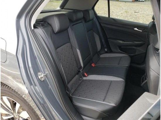 2024 Volkswagen Golf VIII Lim. 1.5 TSI 110 kW Goal 2024 Volkswagen Golf VIII Lim. 1.5 TSI 110 kW Goal
