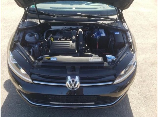 2015 Volkswagen Golf VII Lim. Lounge BMT 2015 Volkswagen Golf VII Lim. Lounge BMT