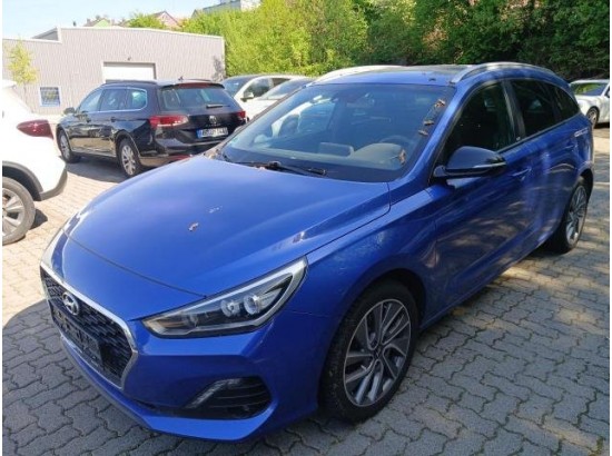 2018 Hyundai i30 cw Passion + 2018 Hyundai i30 cw Passion +