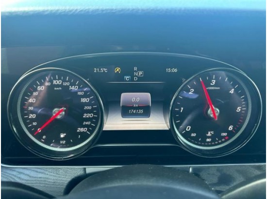 2017 Mercedes-Benz E -Klasse T-Modell E 220 d 4Matic 2017 Mercedes-Benz E -Klasse T-Modell E 220 d 4Matic