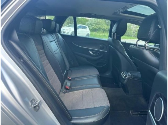 2017 Mercedes-Benz E -Klasse T-Modell E 220 d 4Matic 2017 Mercedes-Benz E -Klasse T-Modell E 220 d 4Matic
