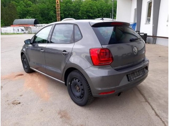 2015 Volkswagen Polo V Highline BMT/Start-Stopp 2015 Volkswagen Polo V Highline BMT/Start-Stopp