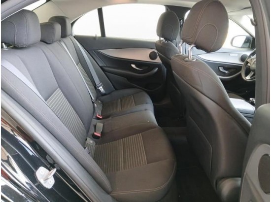2018 Mercedes-Benz E -Klasse Lim. E 200 d 2018 Mercedes-Benz E -Klasse Lim. E 200 d