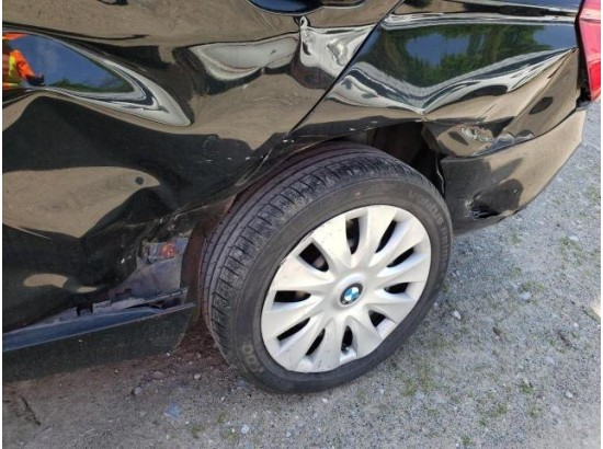 2016 BMW 1er Lim. 118 i Advantage 2016 BMW 1er Lim. 118 i Advantage