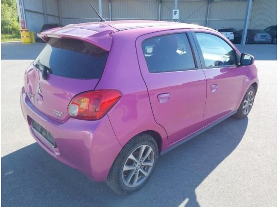 2015 Mitsubishi Space Star 2015 Mitsubishi Space Star