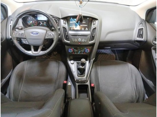 2017 Ford Focus Turnier Titanium 2017 Ford Focus Turnier Titanium