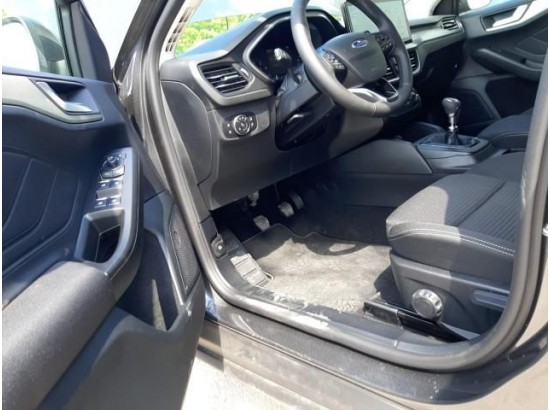 2025 Ford Focus Turnier Titanium 2025 Ford Focus Turnier Titanium