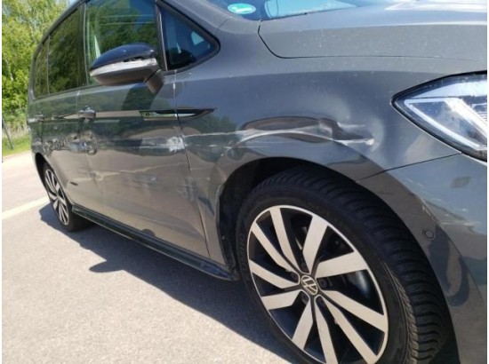 2024 Volkswagen Touran Highline BMT/Start-Stopp 2024 Volkswagen Touran Highline BMT/Start-Stopp