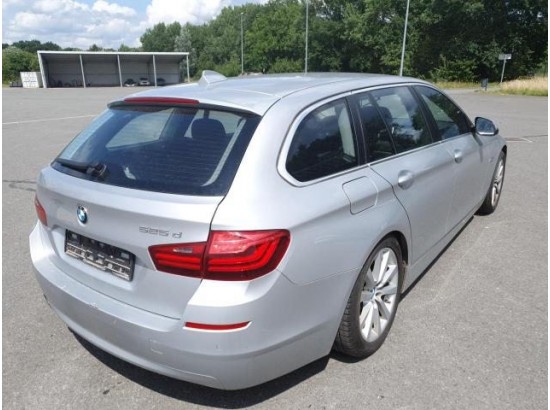 2017 BMW 5er Touring 525d