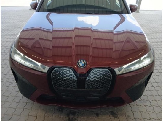 2022 BMW iX 40 xDrive Sport 2022 BMW iX 40 xDrive Sport