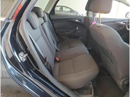 2015 Ford Focus Turnier Titanium