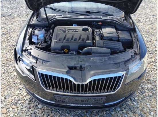2015 Skoda Superb Combi Exclusive 2015 Skoda Superb Combi Exclusive