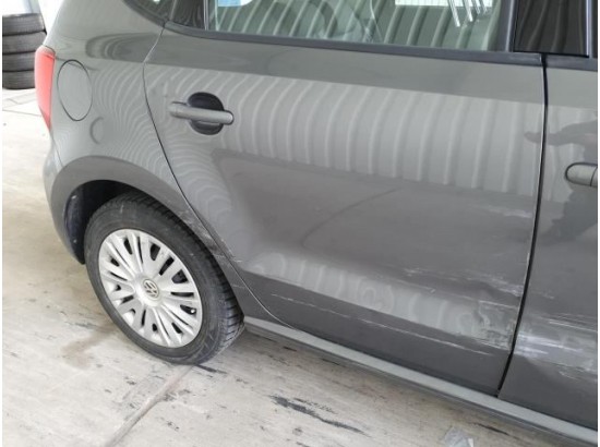 2016 Volkswagen Polo V Comfortline 2016 Volkswagen Polo V Comfortline