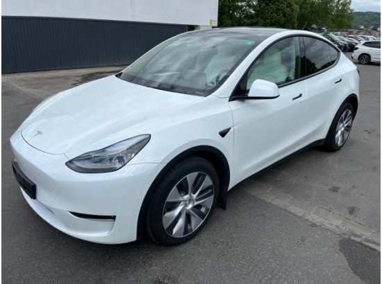 2024 Tesla Model Y Long Range Dual AWD 2024 Tesla Model Y Long Range Dual AWD