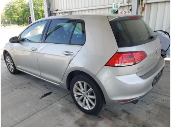 2016 Volkswagen Golf VII Lim. Comfortline BMT 2016 Volkswagen Golf VII Lim. Comfortline BMT