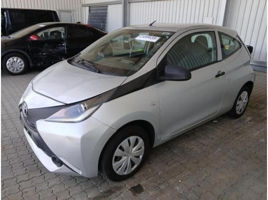 2015 Toyota AYGO x 2015 Toyota AYGO x