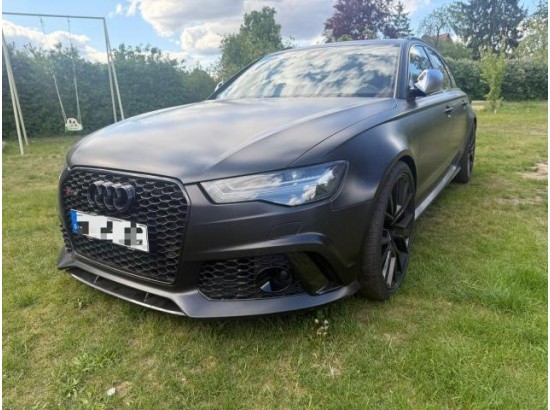 2015 Audi RS 6 Avant 4.0 TFSI quattro 2015 Audi RS 6 Avant 4.0 TFSI quattro