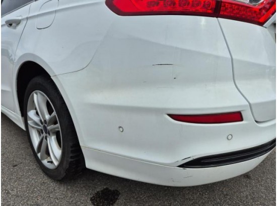 2015 Ford Mondeo Turnier Titanium 2015 Ford Mondeo Turnier Titanium