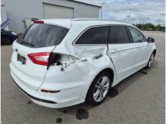 2015 Ford Mondeo Turnier Titanium 2015 Ford Mondeo Turnier Titanium