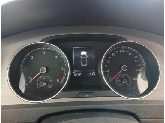2015 Volkswagen Golf VII Lim. 2.0 Comfortline BMT 2015 Volkswagen Golf VII Lim. 2.0 Comfortline BMT