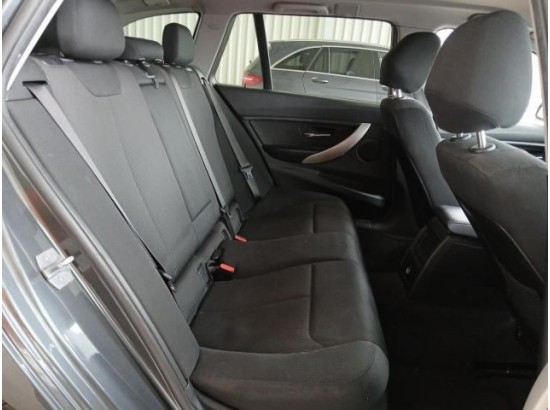 2019 BMW 3er Touring 318 d Advantage 2019 BMW 3er Touring 318 d Advantage