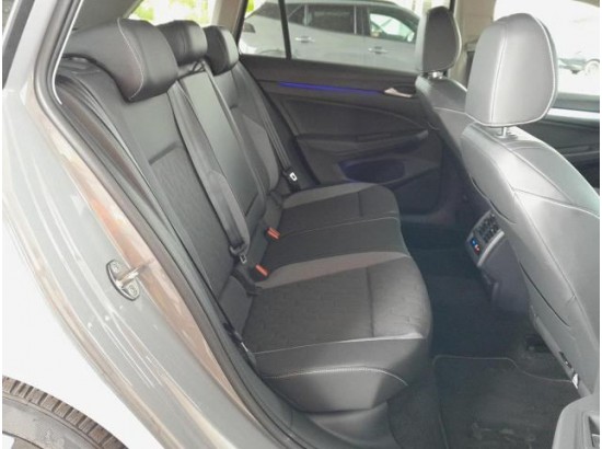 2025 Volkswagen Golf VIII Variant 2.0 TDI 110 kW Goal