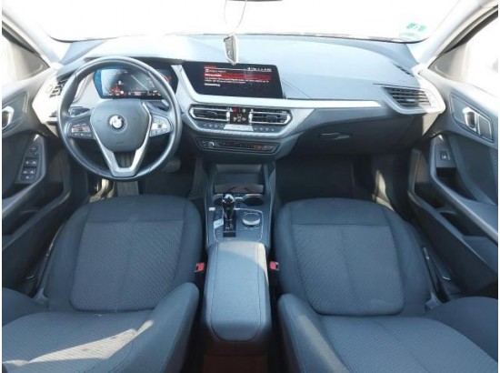 2023 BMW 1er Lim. 118 i Advantage 2023 BMW 1er Lim. 118 i Advantage