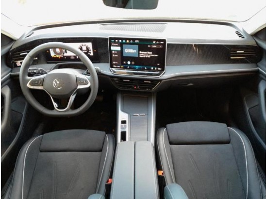 2025 Volkswagen Passat Variant 2.0 TDI 110 kW Business 2025 Volkswagen Passat Variant 2.0 TDI 110 kW Business