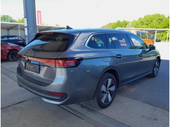 2025 Volkswagen Passat Variant 2.0 TDI 110 kW Business 2025 Volkswagen Passat Variant 2.0 TDI 110 kW Business